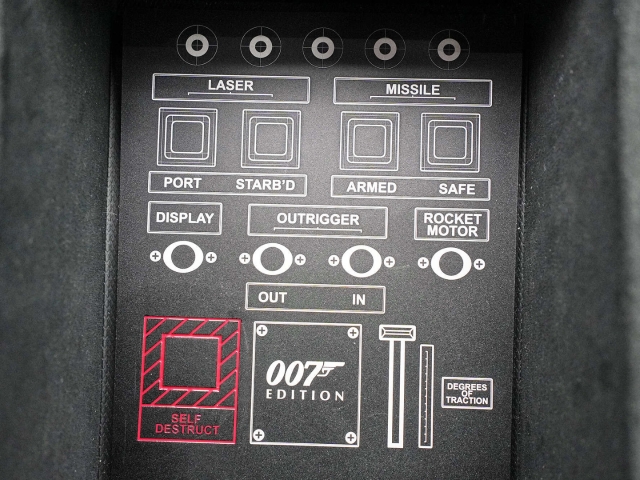 Bild 36 -  007 James Bond Edition nur 3115km 1. Hand