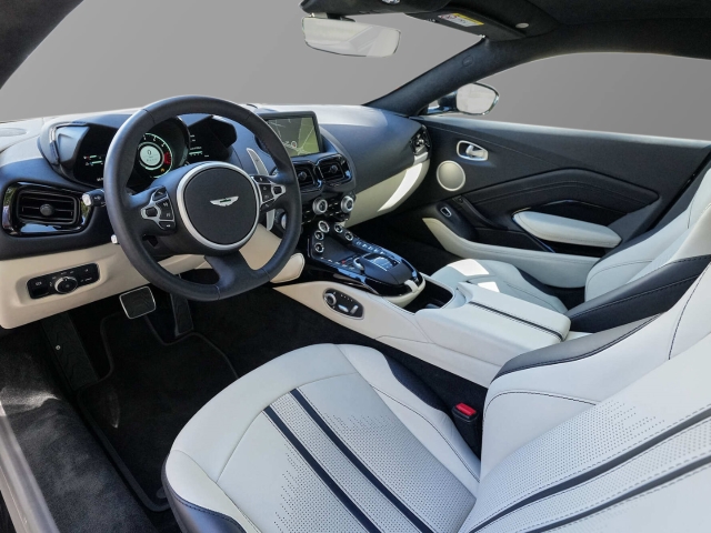 Bild 13 - V8 Onyx Black / Ivory