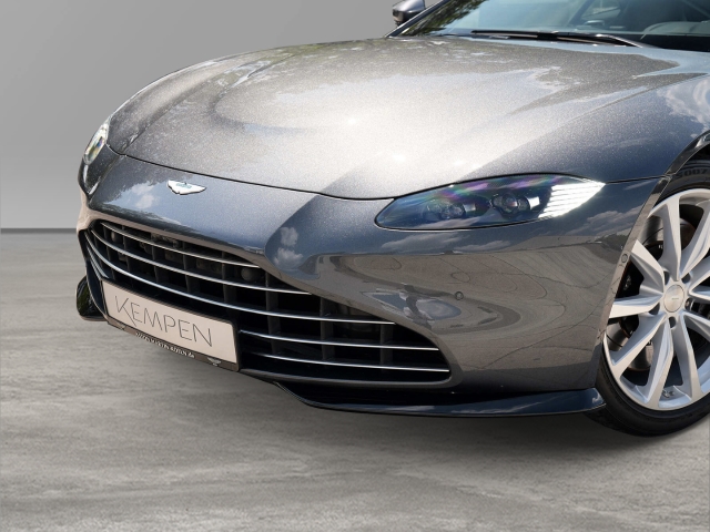 Bild 11 - V8 Magnetic Silver / Onyx Black