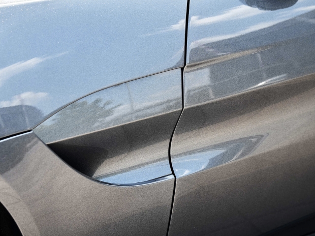 Bild 14 - V8 Magnetic Silver / Onyx Black