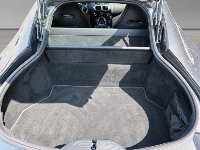 Bild 23 - V8 Magnetic Silver / Onyx Black