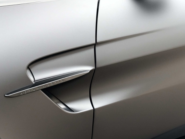 Bild 15 -  V8 Coupe Satin Onyx Black / Onyx Black