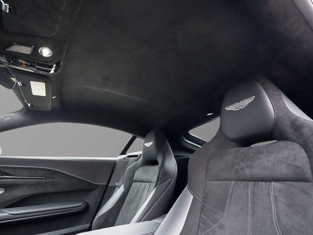 Bild 20 -  V8 Coupe Satin Onyx Black / Onyx Black