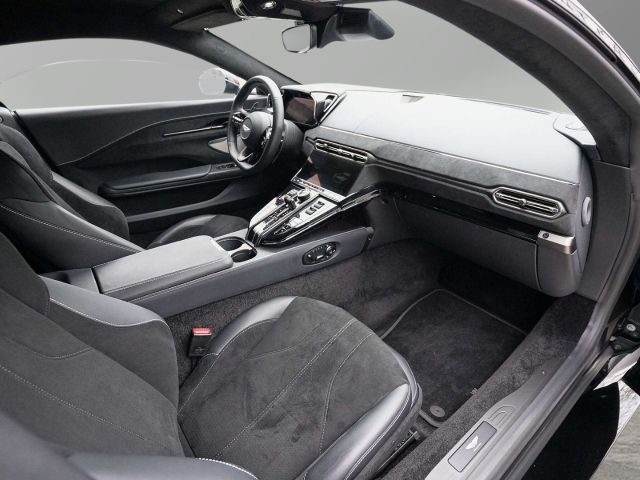 Bild 28 -  V8 Coupe Satin Onyx Black / Onyx Black