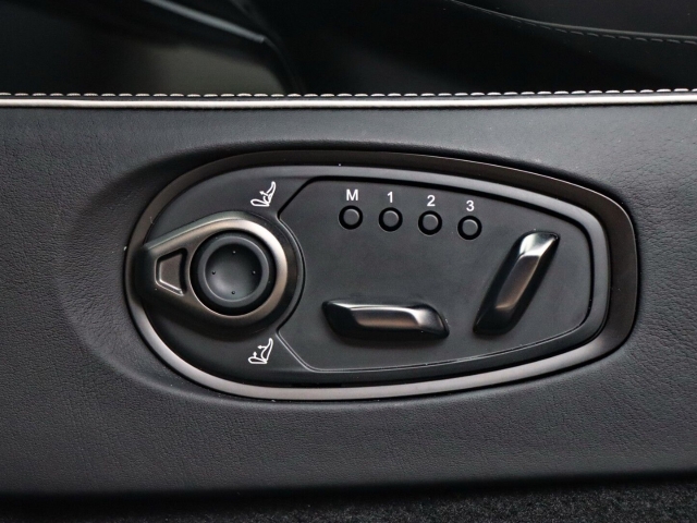 Bild 20 -  UPE 245.700,-€ Onyx Black / Onyx Black