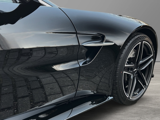 Bild 9 - Jet Black Onyx Black