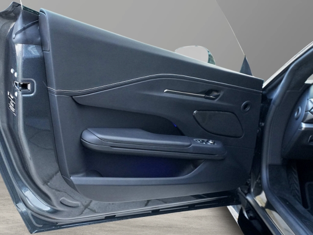 Bild 16 -  Xenon Grey / Onyx Black