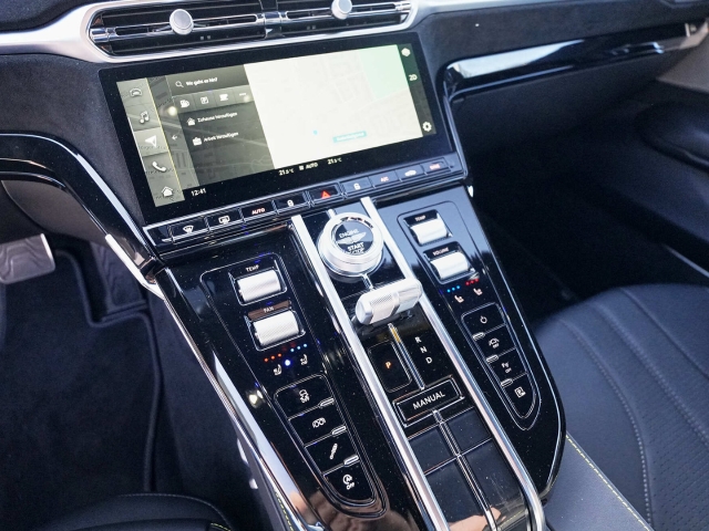 Bild 25 - Titanium Grey / Onyx Black