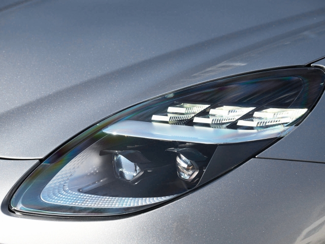 Bild 11 -  Aluminite Silver / Sage Green