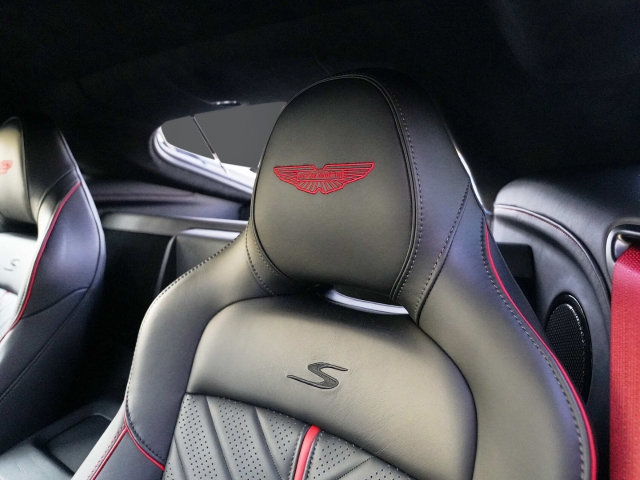 Bild 26 -  S Onyx Black / Onyx Black