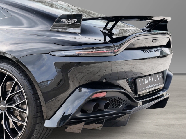 Bild 18 -  F1 Jet Black / Phantom Grey Carbondach