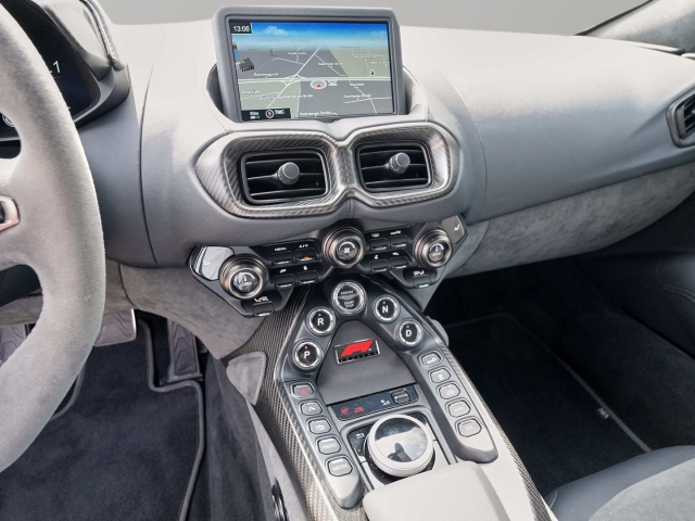 Bild 30 -  F1 Jet Black / Phantom Grey Carbondach