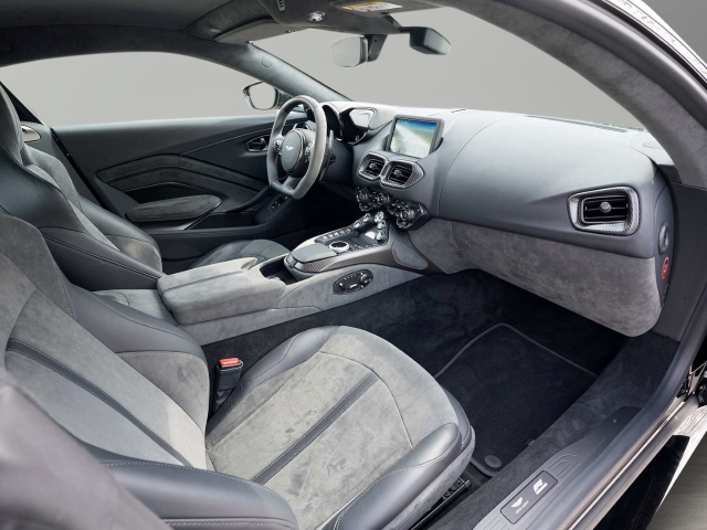 Bild 34 -  F1 Jet Black / Phantom Grey Carbondach