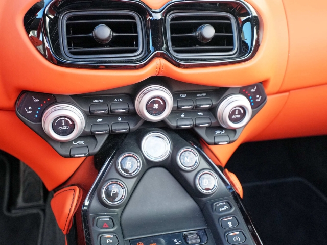 Bild 36 -  Roadster Onyx Black / Californian Poppy