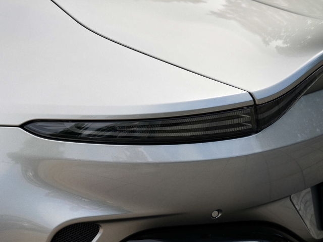 Bild 24 - Roadster Aluminite Silver / Onyx Black