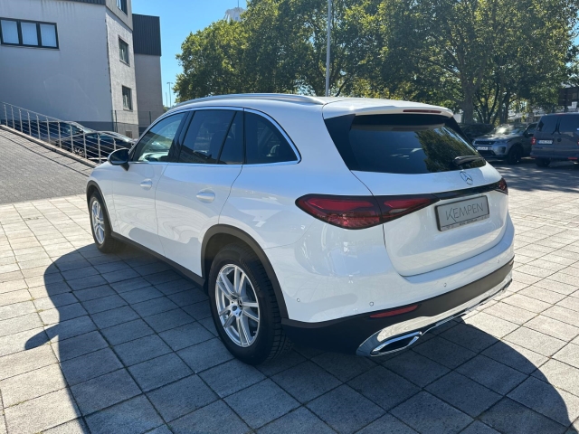Bild 4 -  4MATIC Avantgarde PANO AHK MBUX OLED