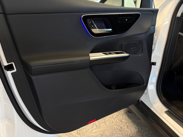 Bild 9 -  4MATIC Avantgarde PANO AHK MBUX OLED