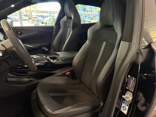 Bild 12 -  707 Jet Black / Onyx Black