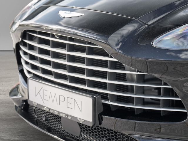 Bild 11 - 550 UPE 227.330,-€ Jet Black / Onyx Black