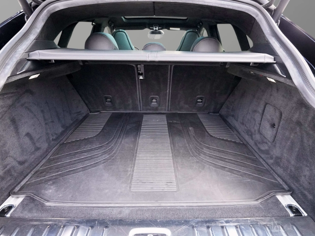 Bild 41 - 550 UPE 227.330,-€ Jet Black / Onyx Black