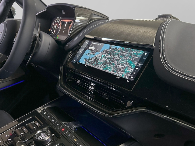 Bild 32 - 707 Onyx Black Dark Knight Bowers & Wilkins