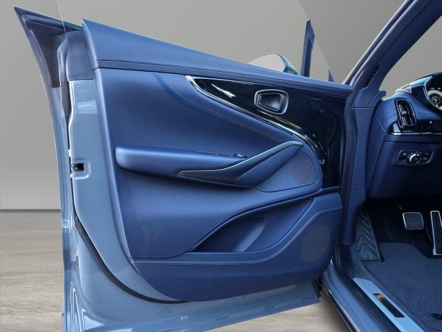 Bild 17 - 707 China Grey / Dark Knight