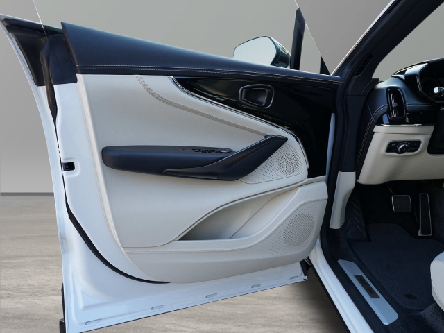 Bild 15 - 707 Lunar White / Onyx Black / Ivory