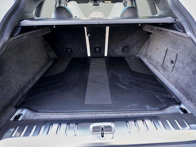 Bild 29 - 707 Lunar White / Onyx Black / Ivory