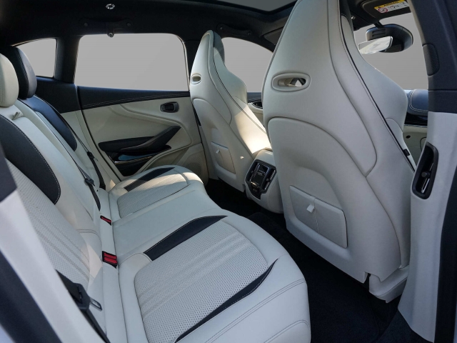 Bild 33 - 707 Lunar White / Onyx Black / Ivory