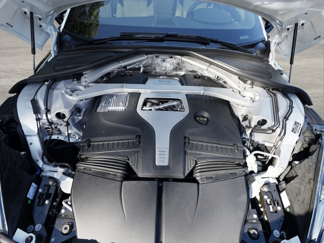 Bild 39 - 707 Lunar White / Onyx Black / Ivory