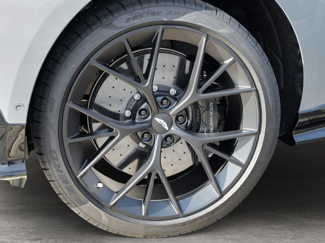 Bild 12 -  S China Grey Onyx Black