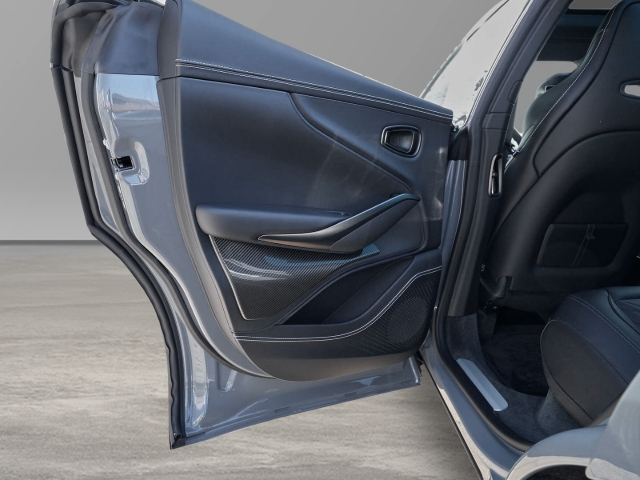 Bild 29 -  S China Grey Onyx Black