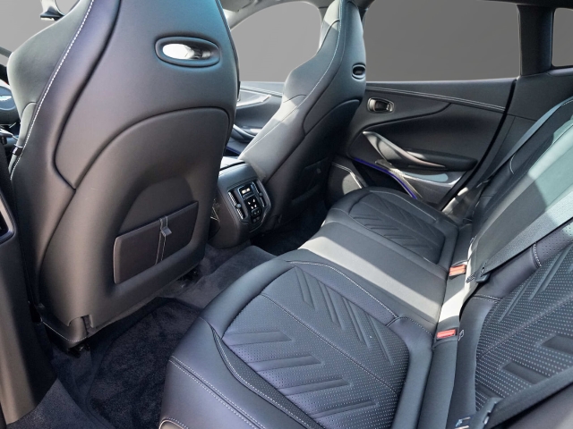 Bild 30 -  S China Grey Onyx Black