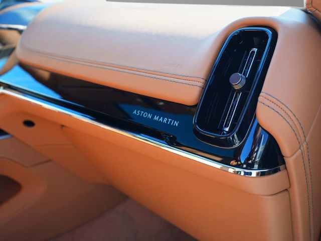 Bild 40 -  S Iridescent Emerald / Oxford Tan Bowers WIlkins