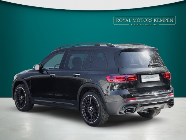 Bild 6 -  d AMG Night MBUX Ambiente Kamera AHK