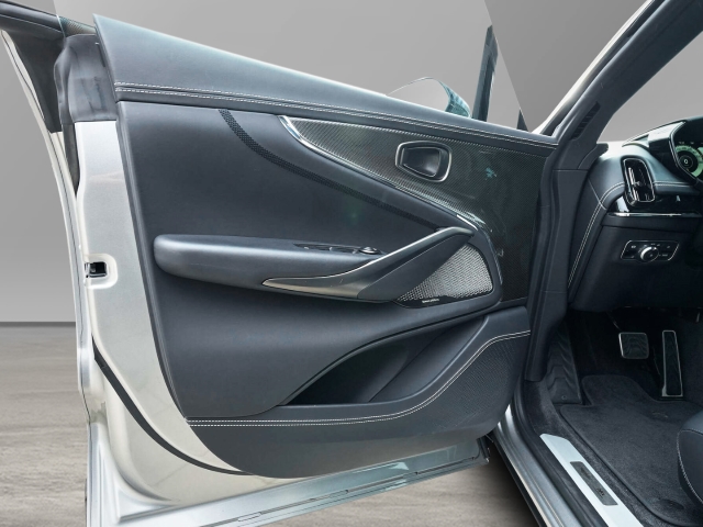 Bild 18 -  707 Aluminite Silver / Onyx Black