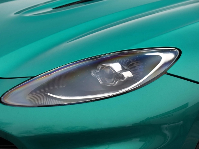 Bild 11 -  707 AMR Podium Green / Onyx Black