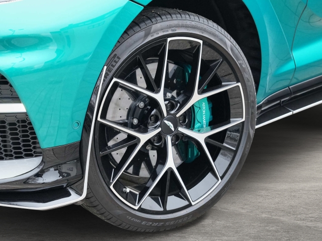 Bild 12 -  707 AMR Podium Green / Onyx Black