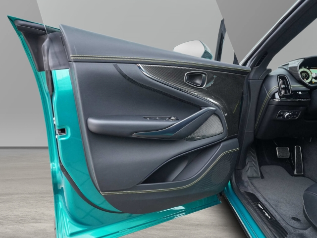 Bild 19 -  707 AMR Podium Green / Onyx Black