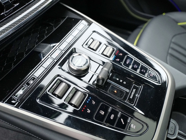 Bild 25 -  707 AMR Podium Green / Onyx Black