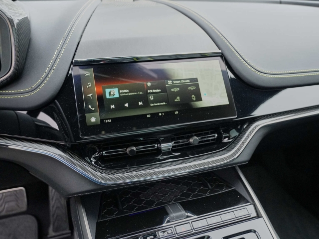 Bild 26 -  707 AMR Podium Green / Onyx Black