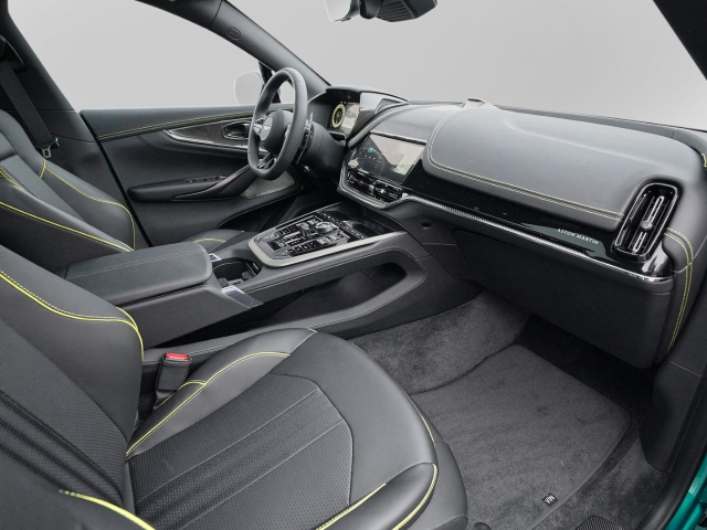 Bild 40 -  707 AMR Podium Green / Onyx Black